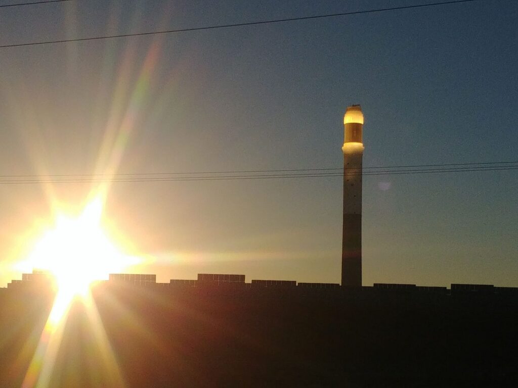 Tour solaire Noor III, complexe solaire de Ouarzazate