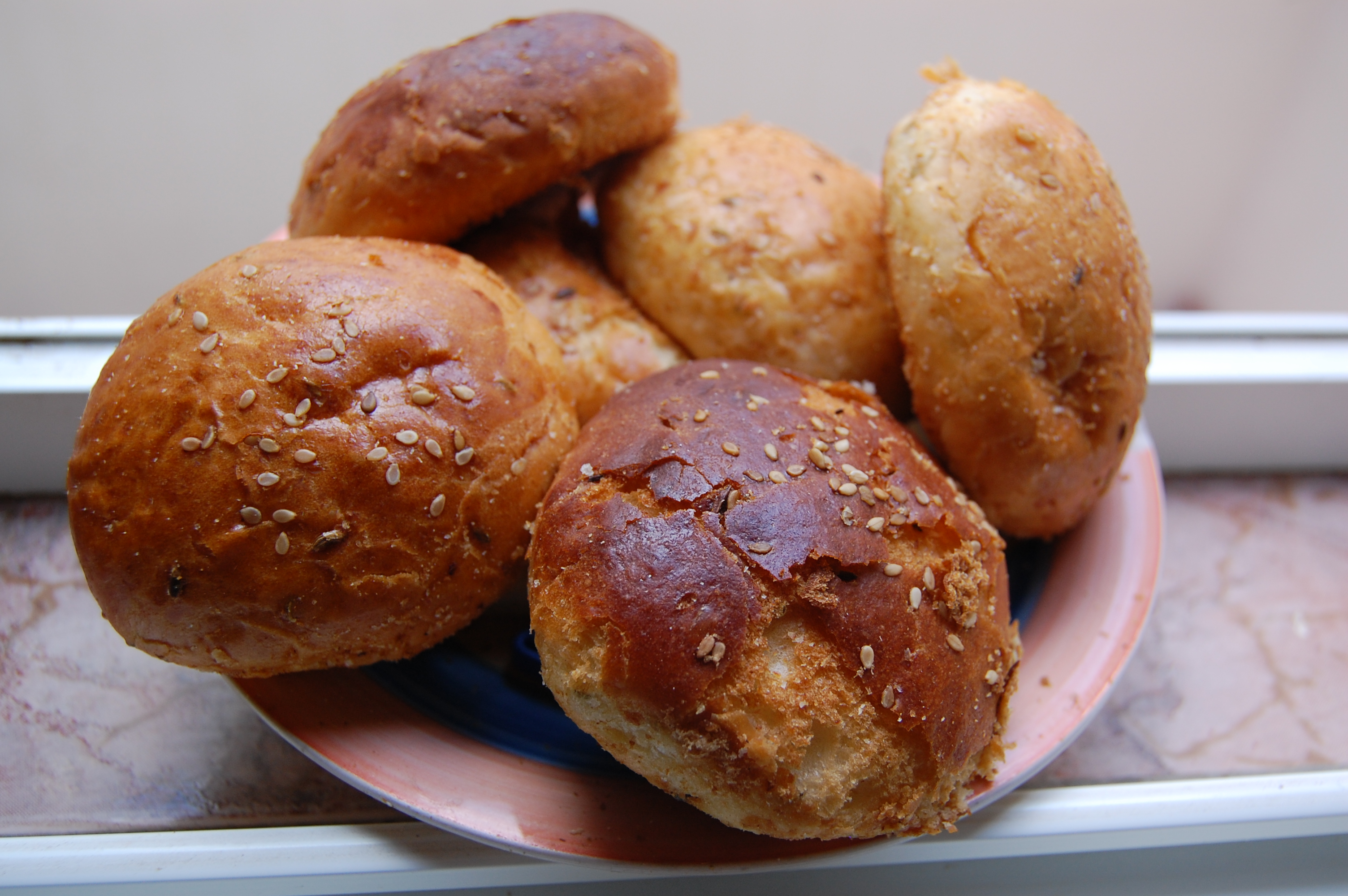 Krachel (petits pains marocains à l'anis et au sésame)