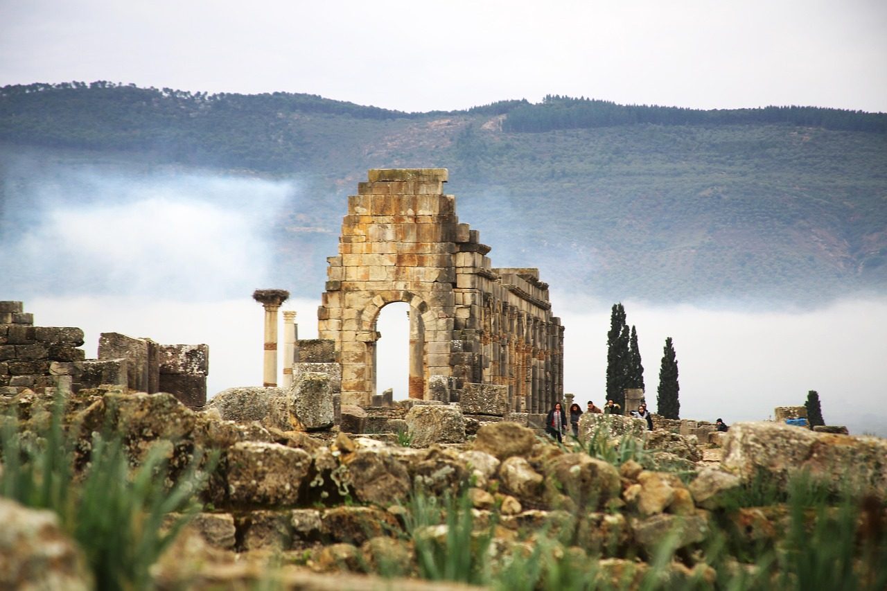 Les ruines romaines de Volubilis, à une trentaine de kilomètres de Meknès